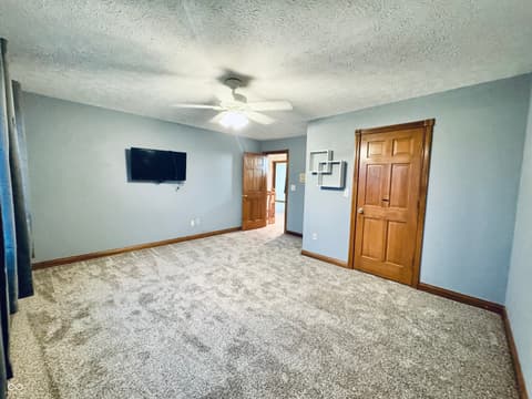 Photo of 45 Meadowview Lane, Greenwood, IN