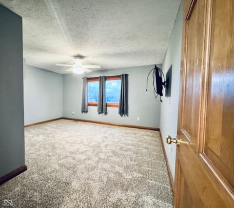 Photo of 45 Meadowview Lane, Greenwood, IN