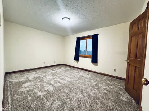 Photo of 45 Meadowview Lane, Greenwood, IN