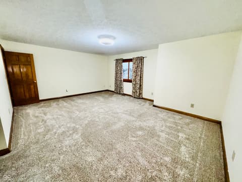 Photo of 45 Meadowview Lane, Greenwood, IN