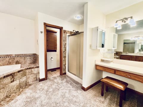 Photo of 45 Meadowview Lane, Greenwood, IN