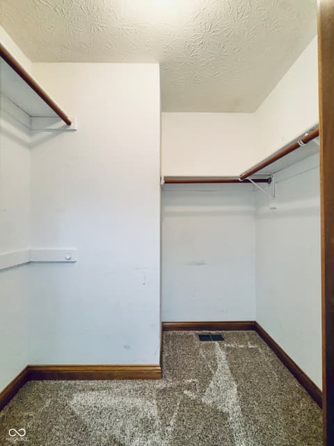 Photo of 45 Meadowview Lane, Greenwood, IN