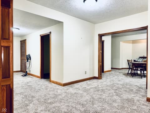 Photo of 45 Meadowview Lane, Greenwood, IN