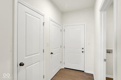 Foyer at 19773 Highclere Lane, Sheridan, IN