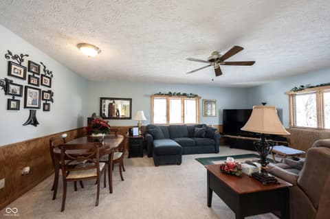 Photo of 5179 W Blue Bell Drive, New Palestine, IN