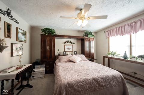 Photo of 5179 W Blue Bell Drive, New Palestine, IN