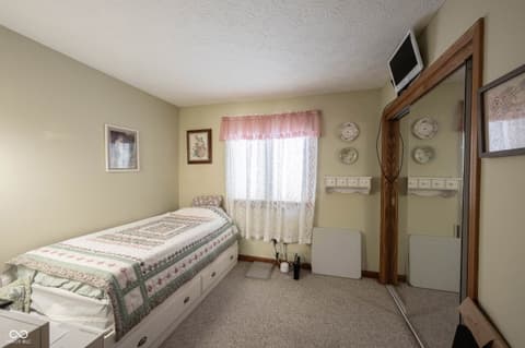 Photo of 5179 W Blue Bell Drive, New Palestine, IN
