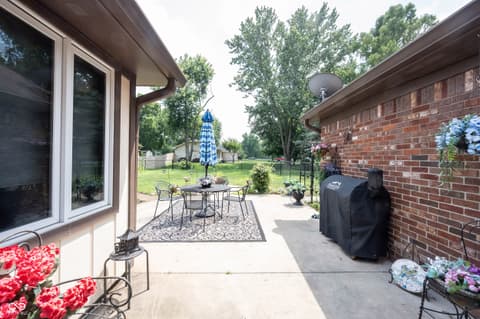 Photo of 5179 W Blue Bell Drive, New Palestine, IN