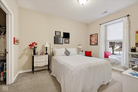 Photo of 439 Dylan Drive, Avon, IN