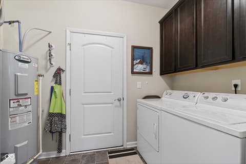 Photo of 439 Dylan Drive, Avon, IN