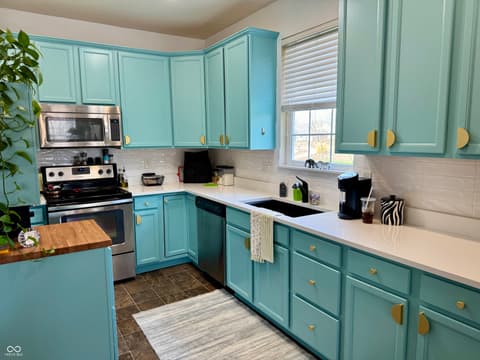 Photo of 439 Dylan Drive, Avon, IN