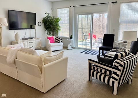 Photo of 439 Dylan Drive, Avon, IN