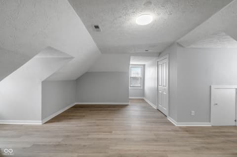 Photo of 2224 N Kenwood Avenue, Indianapolis, IN