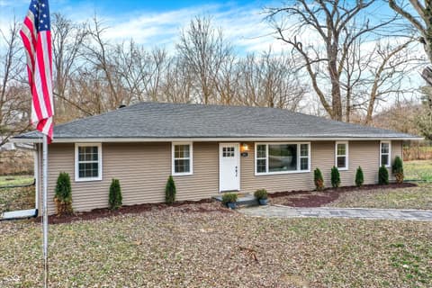 Photo of 285 Robb Hill Road, Martinsville, IN