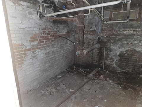 Basement at 1520 1st Avenue, Terre Haute, IN