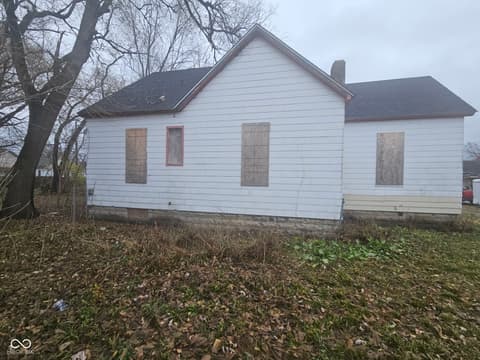 Backyard at 1520 1st Avenue, Terre Haute, IN