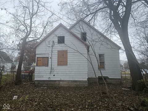 Backyard at 1520 1st Avenue, Terre Haute, IN