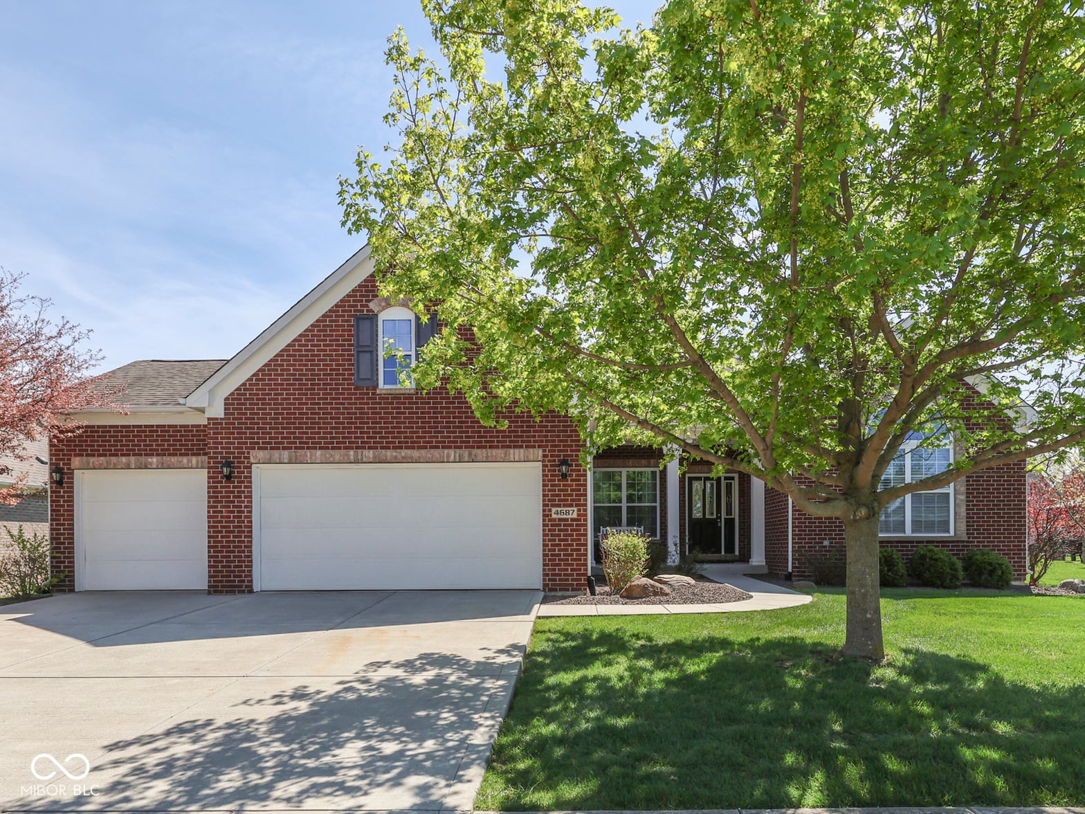 Front exterior at 4687 Shady Ridge Row, Greenwood, IN