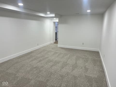 Inlaw — 5646 Paradise Drive, Martinsville, IN