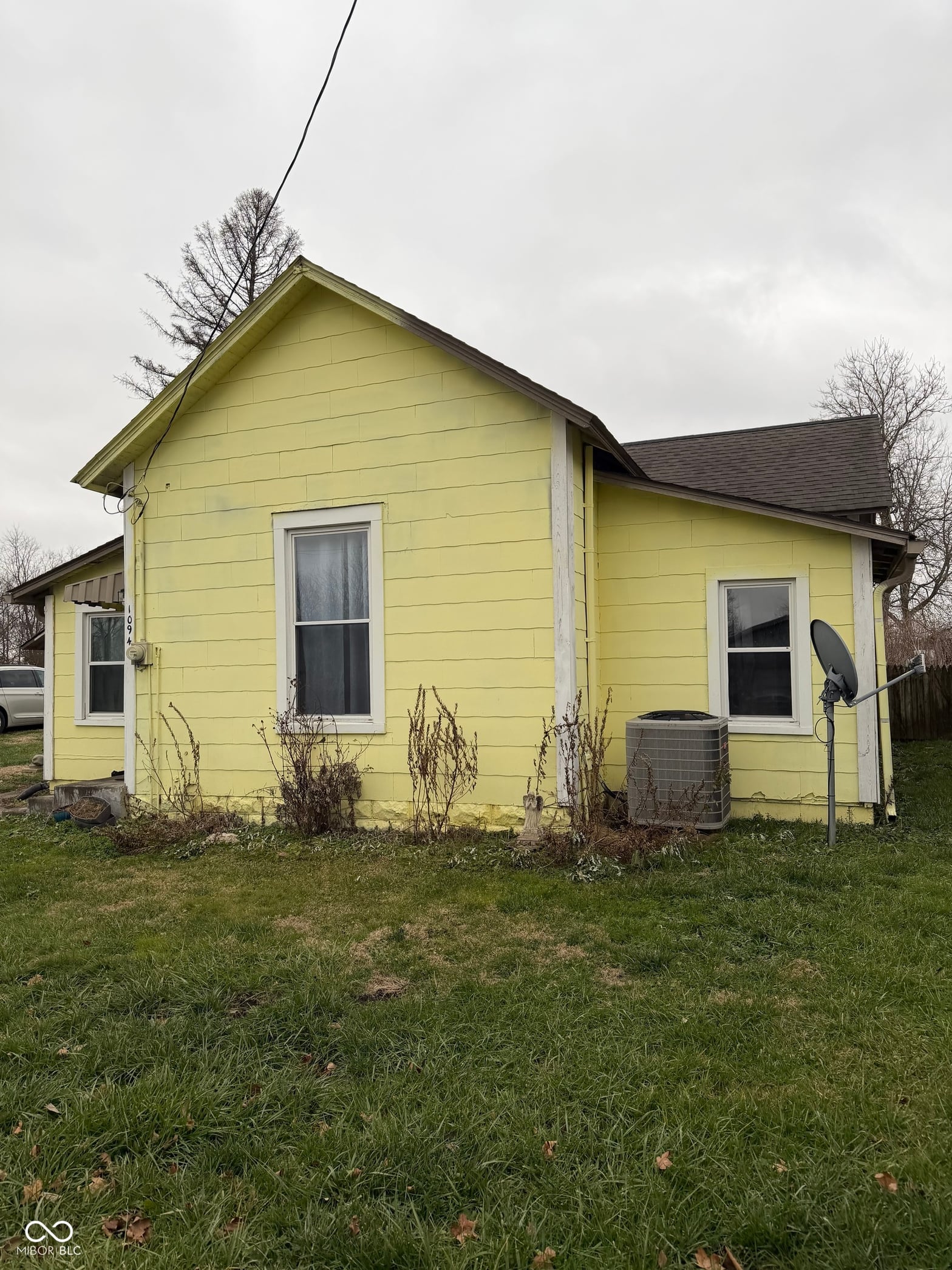 Photo of 10941 N County Road 1050 E, Hope, IN
