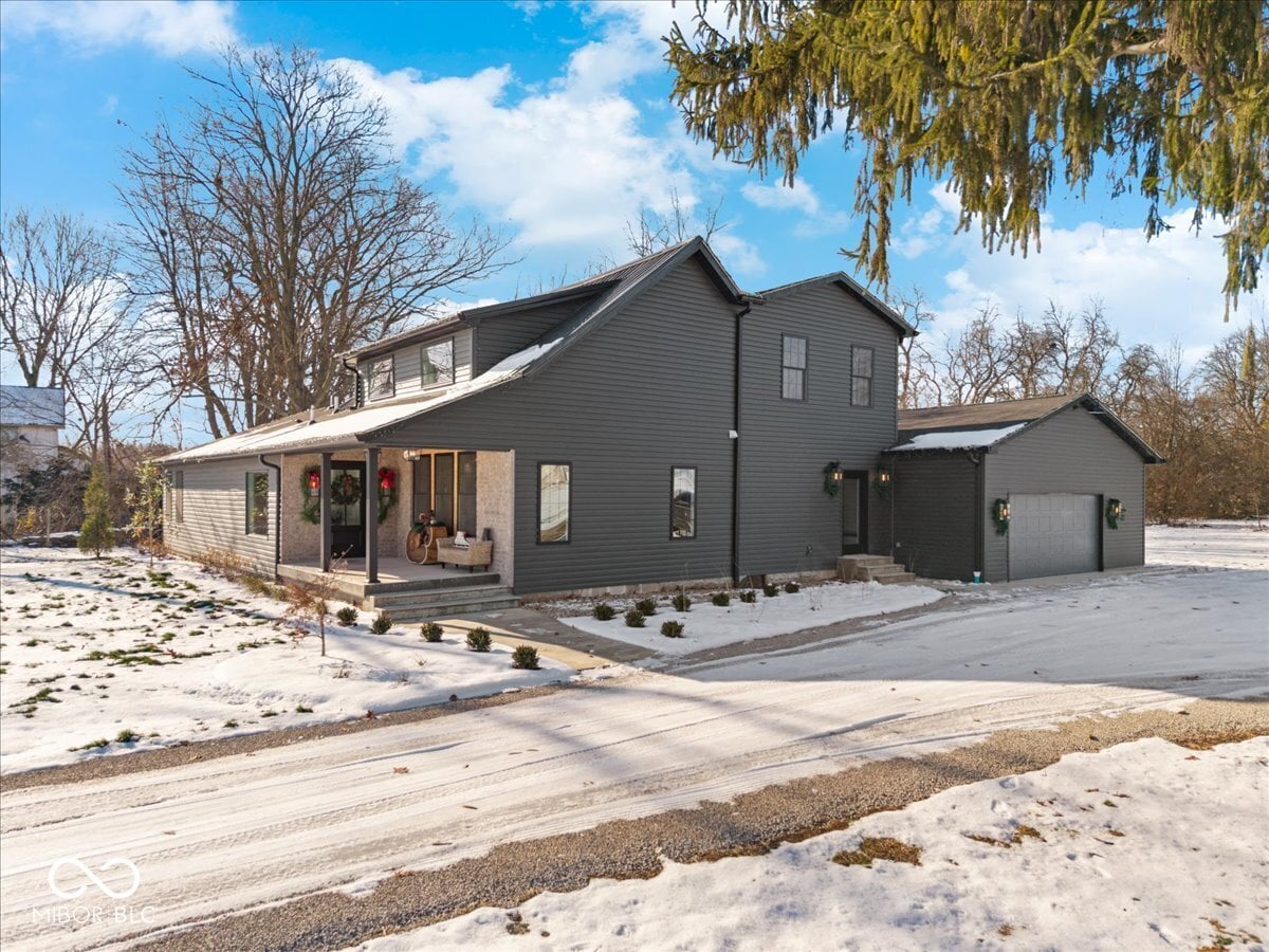 Side exterior at 2900 N State Road 39, Lebanon, IN