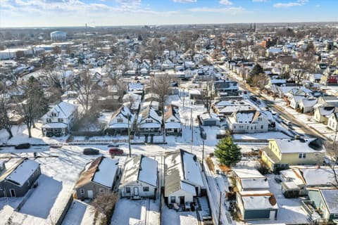 Photo of 1814 New Street, Indianapolis, IN