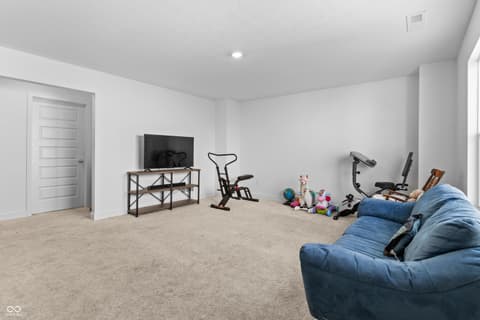 Bonus room at 726 Oxford Lane, Danville, IN
