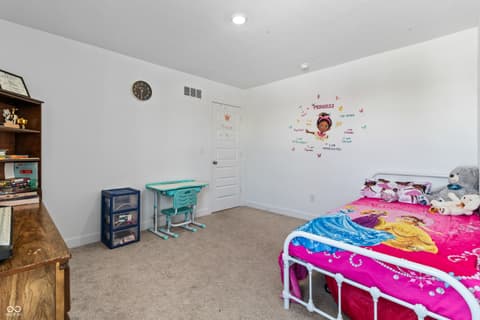 Bedroom at 726 Oxford Lane, Danville, IN