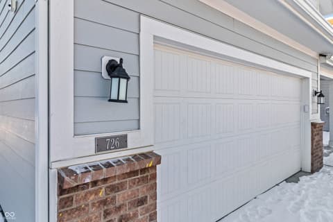 Garage at 726 Oxford Lane, Danville, IN