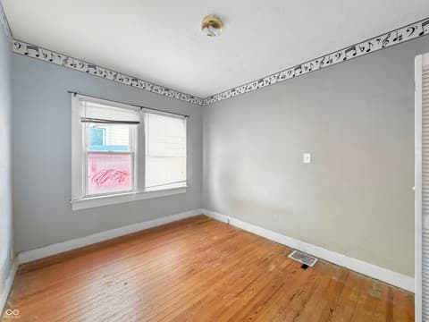 Photo of 626 N Emerson Avenue, Indianapolis, IN