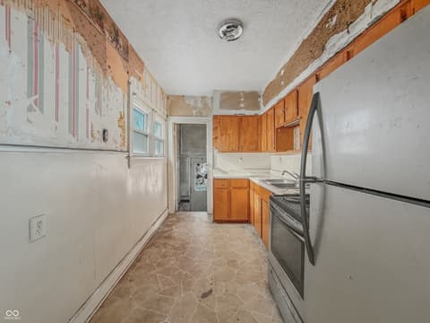 Photo of 626 N Emerson Avenue, Indianapolis, IN