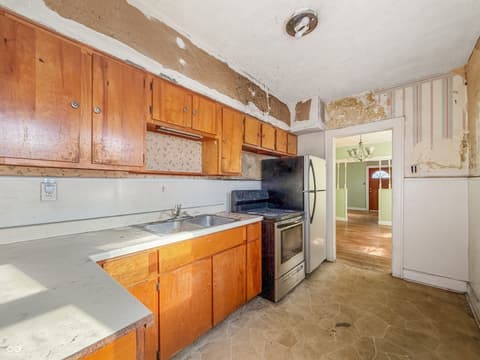 Photo of 626 N Emerson Avenue, Indianapolis, IN