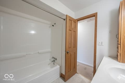 Photo of 3695 W 100 N, Greenfield, IN