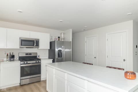 Photo of 1730 Cascades Drive, Greenfield, IN