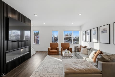 Living room at 737 Switchyard Place, Indianapolis, IN