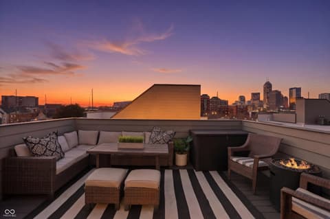 Photo of 737 Switchyard Place, Indianapolis, IN