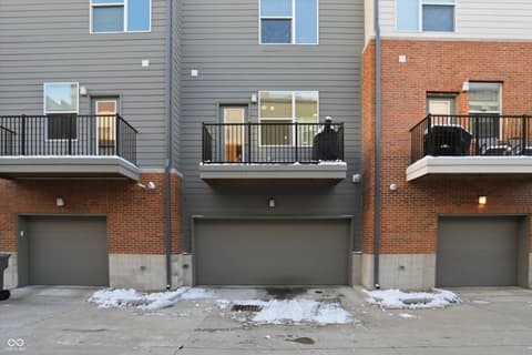 Photo of 737 Switchyard Place, Indianapolis, IN