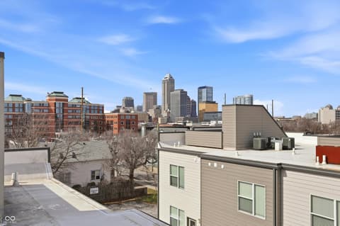 Photo of 737 Switchyard Place, Indianapolis, IN