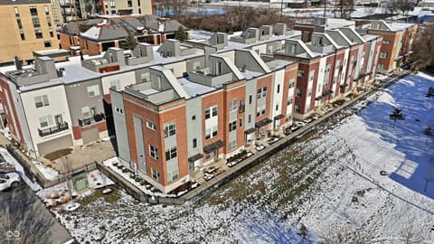Photo of 737 Switchyard Place, Indianapolis, IN