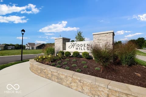 Photo of 260 Commodore Drive, Pittsboro, IN