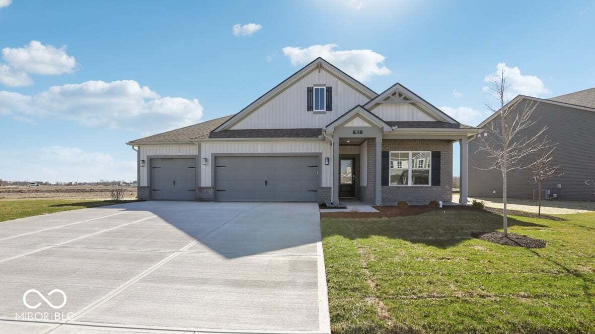 Photo of 921 Angilee Way, Lebanon, IN