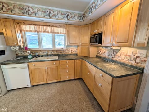 Photo of 1859 White Oak Lane E, Martinsville, IN