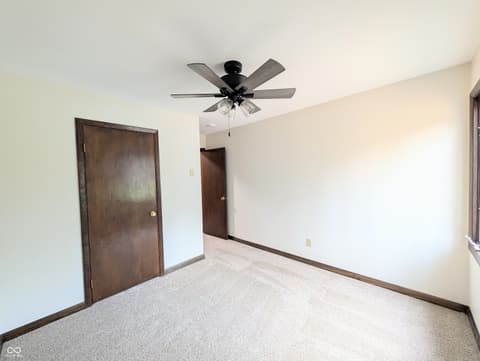 Photo of 1859 White Oak Lane E, Martinsville, IN