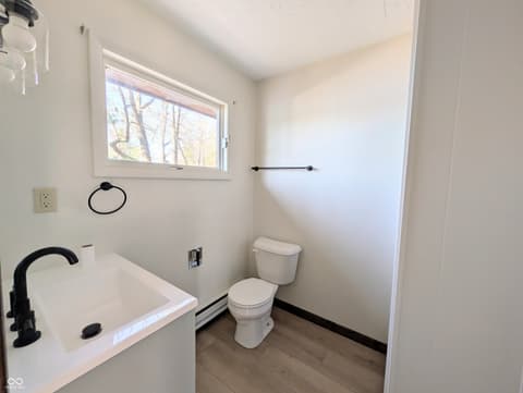 Photo of 1859 White Oak Lane E, Martinsville, IN