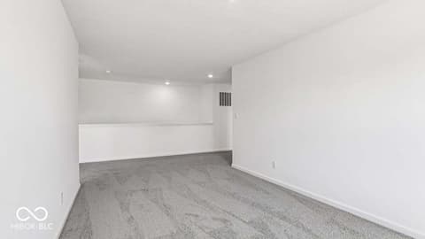 Photo of 7950 Dogwood Court, New Palestine, IN