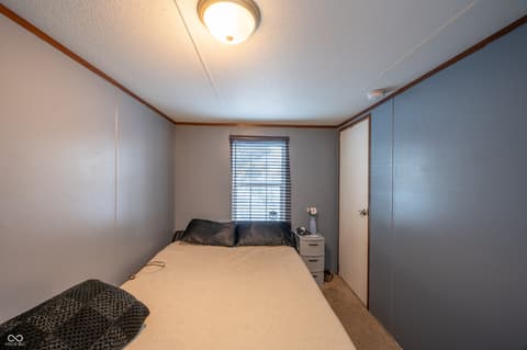Photo of 9985 N Private Road 875 W, Elizabethtown, IN