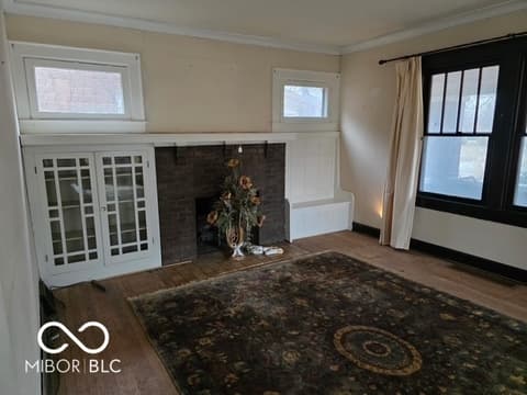 Living room at 951 E Southern Avenue, Indianapolis, IN