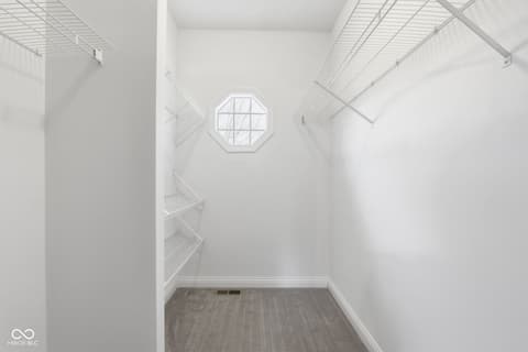 Walk In Closets — 4201 W Coffey Lane, Bloomington, IN