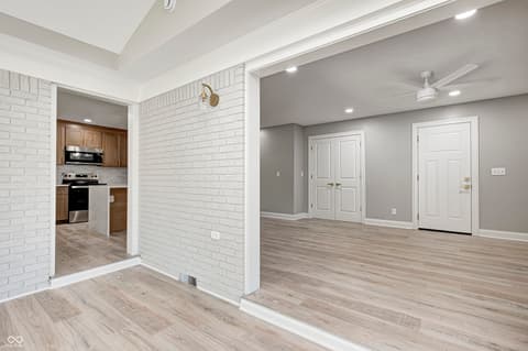 Photo of 4326 W 156th Street, Zionsville, IN