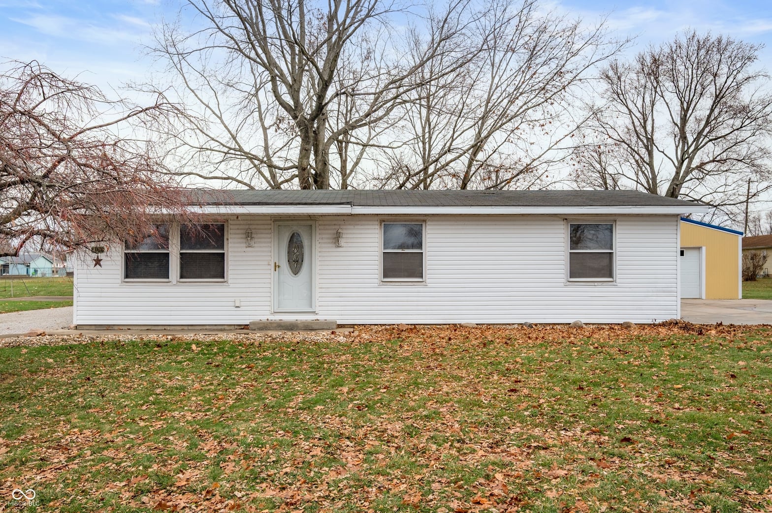 Photo of 806 E Hall Street, Greentown, IN